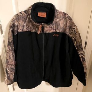 Men’s camouflaged Zip Up sweater